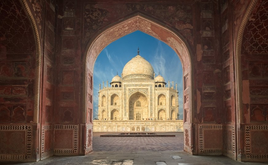 Same-Day-Taj-Mahal-Tour-by-Gatiman-Express-Train